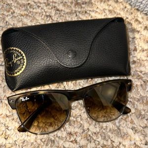 Ray-Ban Sunglasses